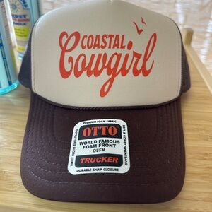 Trucker graphic hat